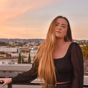 Meet your Posher, Katelyn